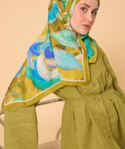 Green Mayda Rose Shawl | Non-slip & Breathable