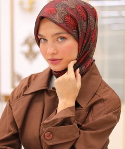 Red Ipekhan Leaf Cotton Scarf | Breathable & Non-Slip
